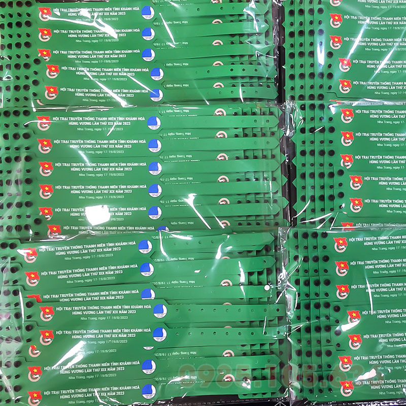 In vòng tay cúc bấm dùng 1 lần