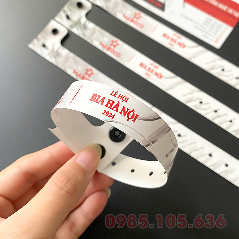 vòng tay nhựa cúc bấm
